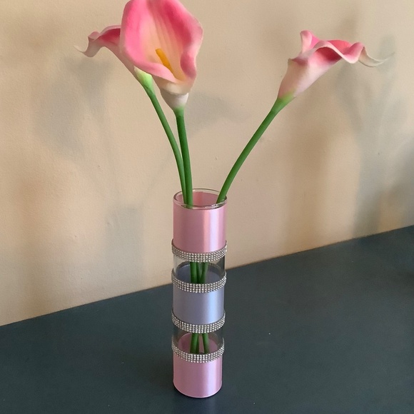 Calla lily bud vase embellished with ribbon and rhinestones…custom made - Picture 2 of 8
